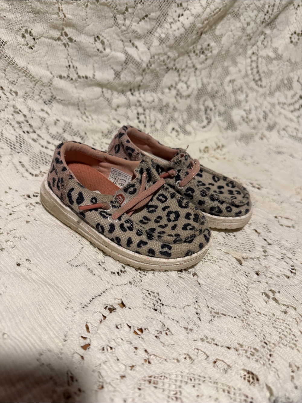 Hey Dude Girls' Leopard Moccasins in Tan and Pink Trim